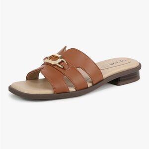NWB LifeStride Royalty Sandals